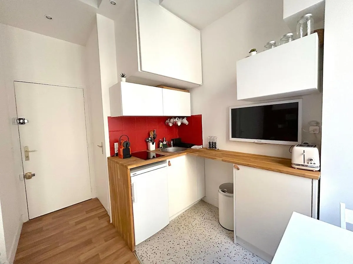 Apartment Large Studio - Heart Of Paris